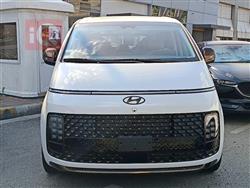 هیوندای ستاریا